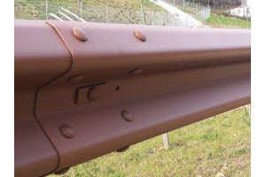 Sistemas CE metal madera para integración paisajística